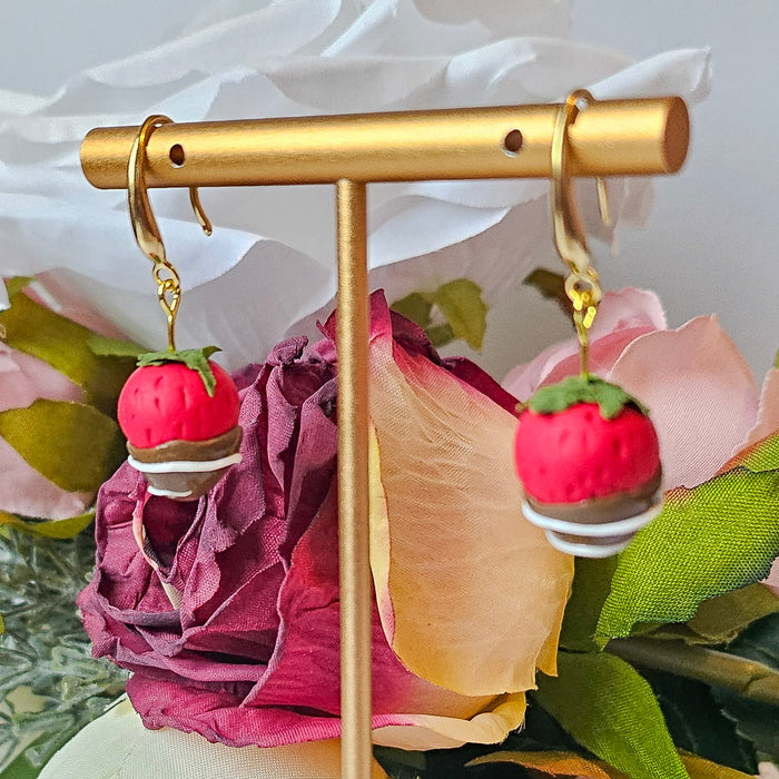 Chocolate Dipped Strawberries